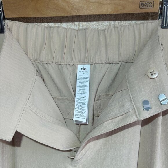 Alo Yoga Wide Leg Dreamscape Women's Trouser Beige Size XS - Picture 7 of 12